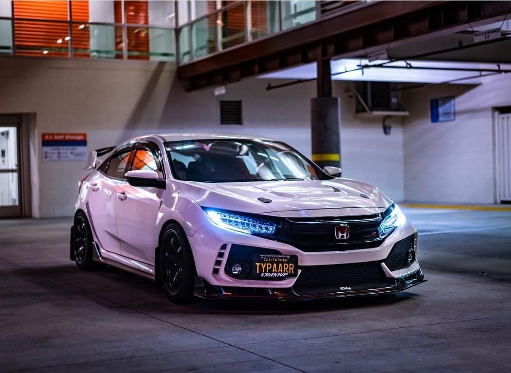Honda Civic Sport car