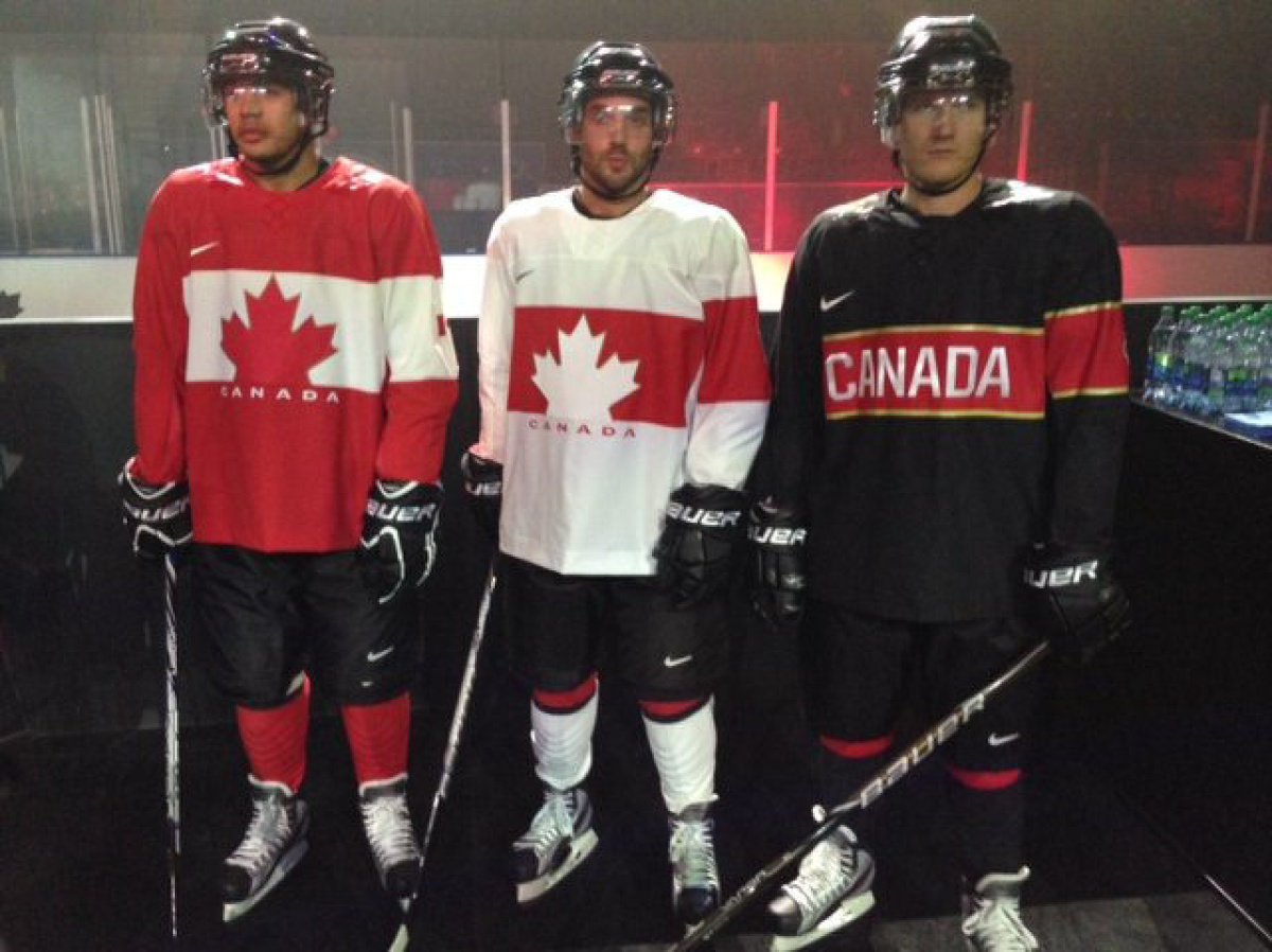 Хоккейная форма сборной Канады