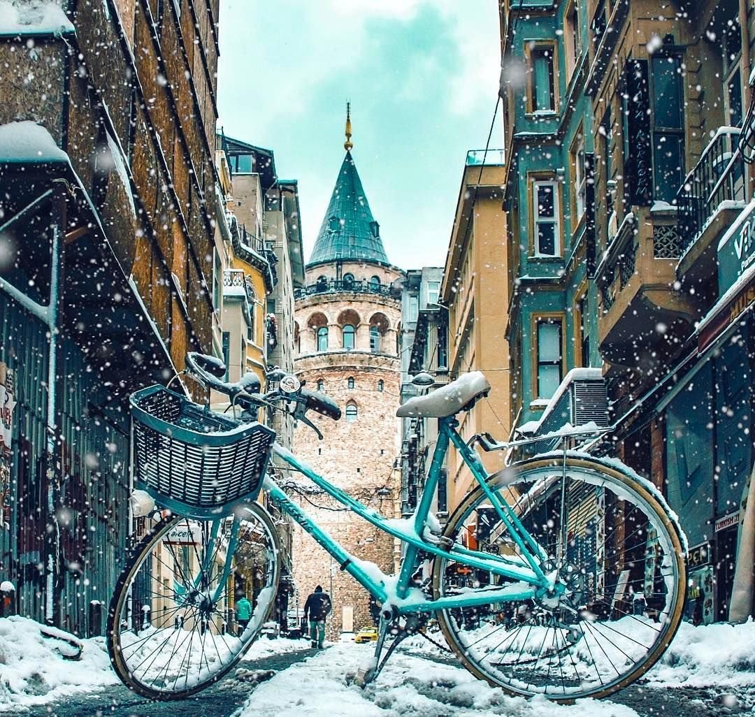 Стамбул зимний картина