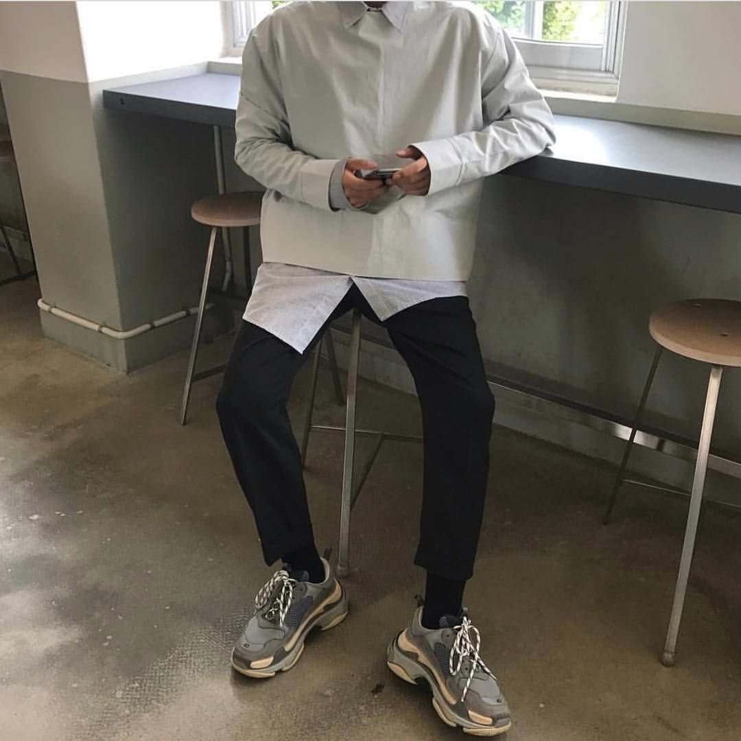 Balenciaga Triple s