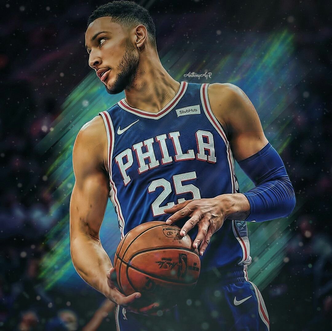 Загорает без лифчика