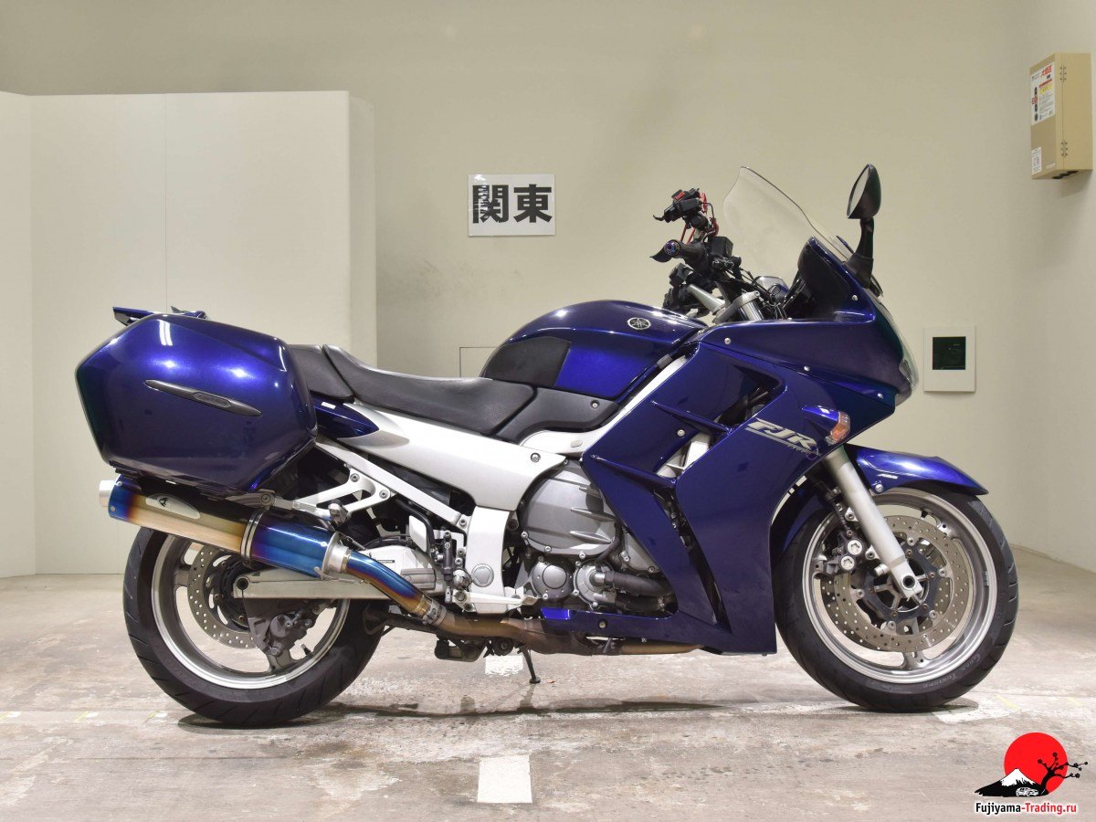 Yamaha r1 Wallpaper
