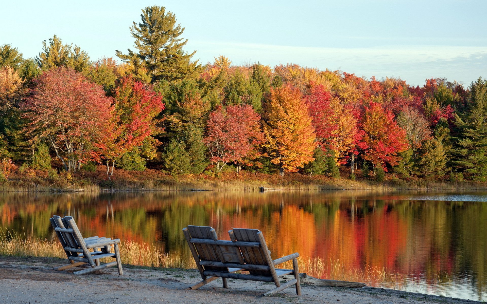 Виды осени. Осенний пейзаж. Осеннее озеро. Золотая осень. Озеро осенью.