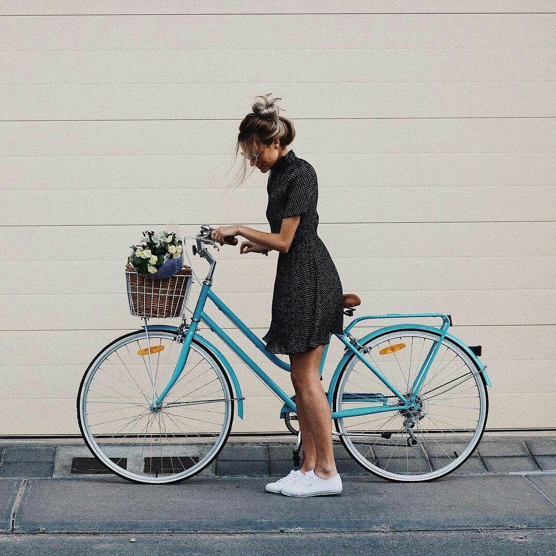 Модный велосипед для девушки