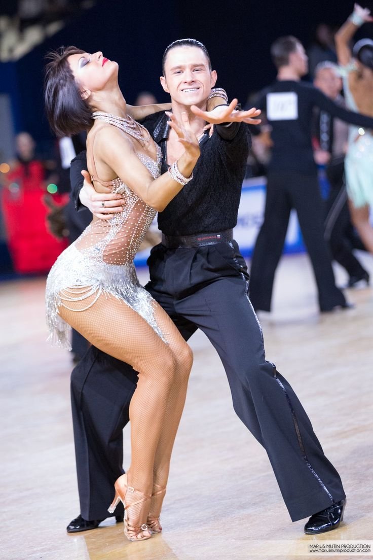 Максим Васильев латиноамериканские танцы