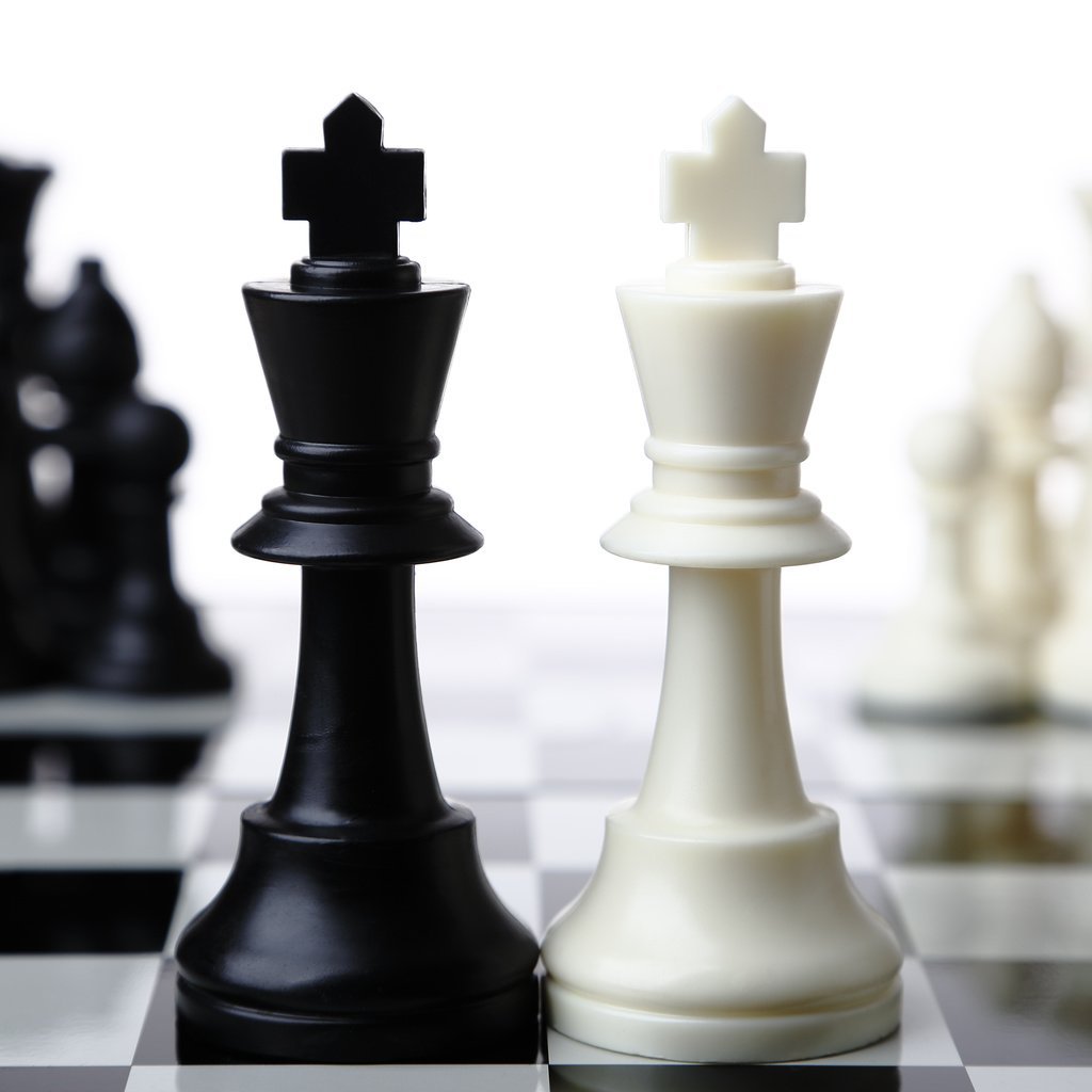 Белая Ладья шахматная фигура