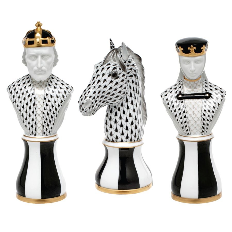 Белый ферзь шахматы