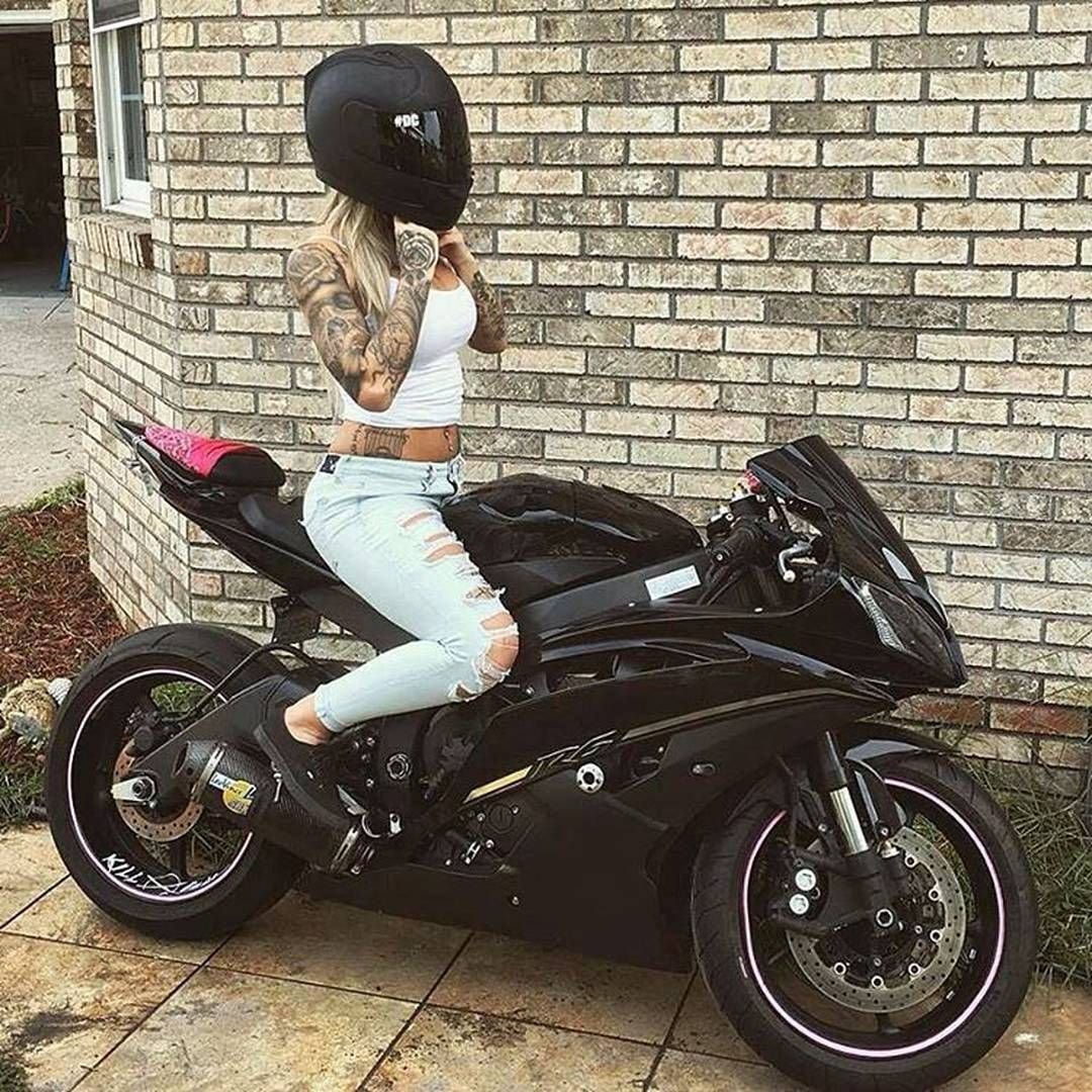 Yamaha r6 girl
