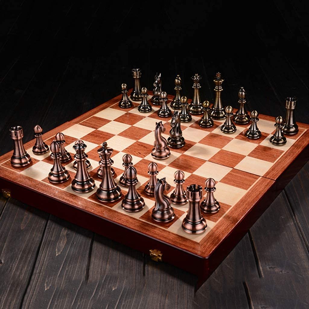 Деревянные шахматы 60х годов