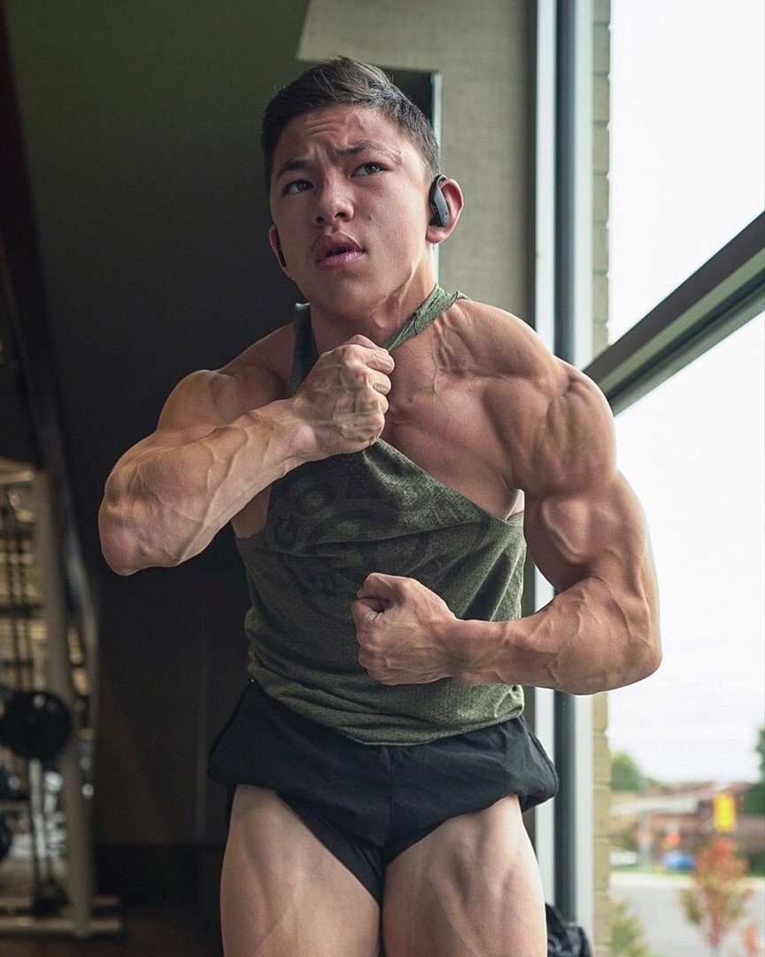 Pat Lee bodybuilder
