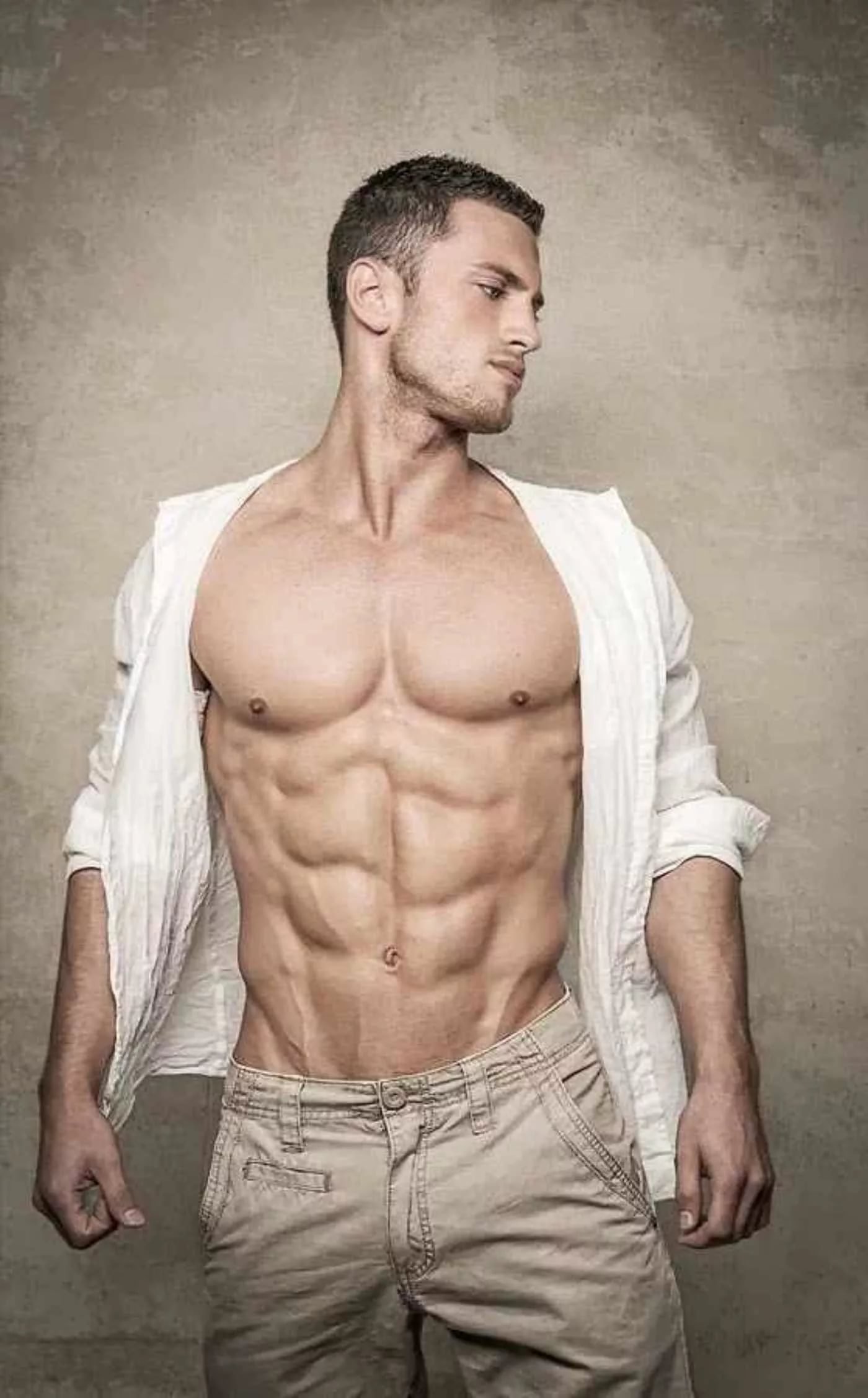 Фитнес модель Sebastian Mansla. Алексис Папас торс. Мужское тело. Фото красивого торса