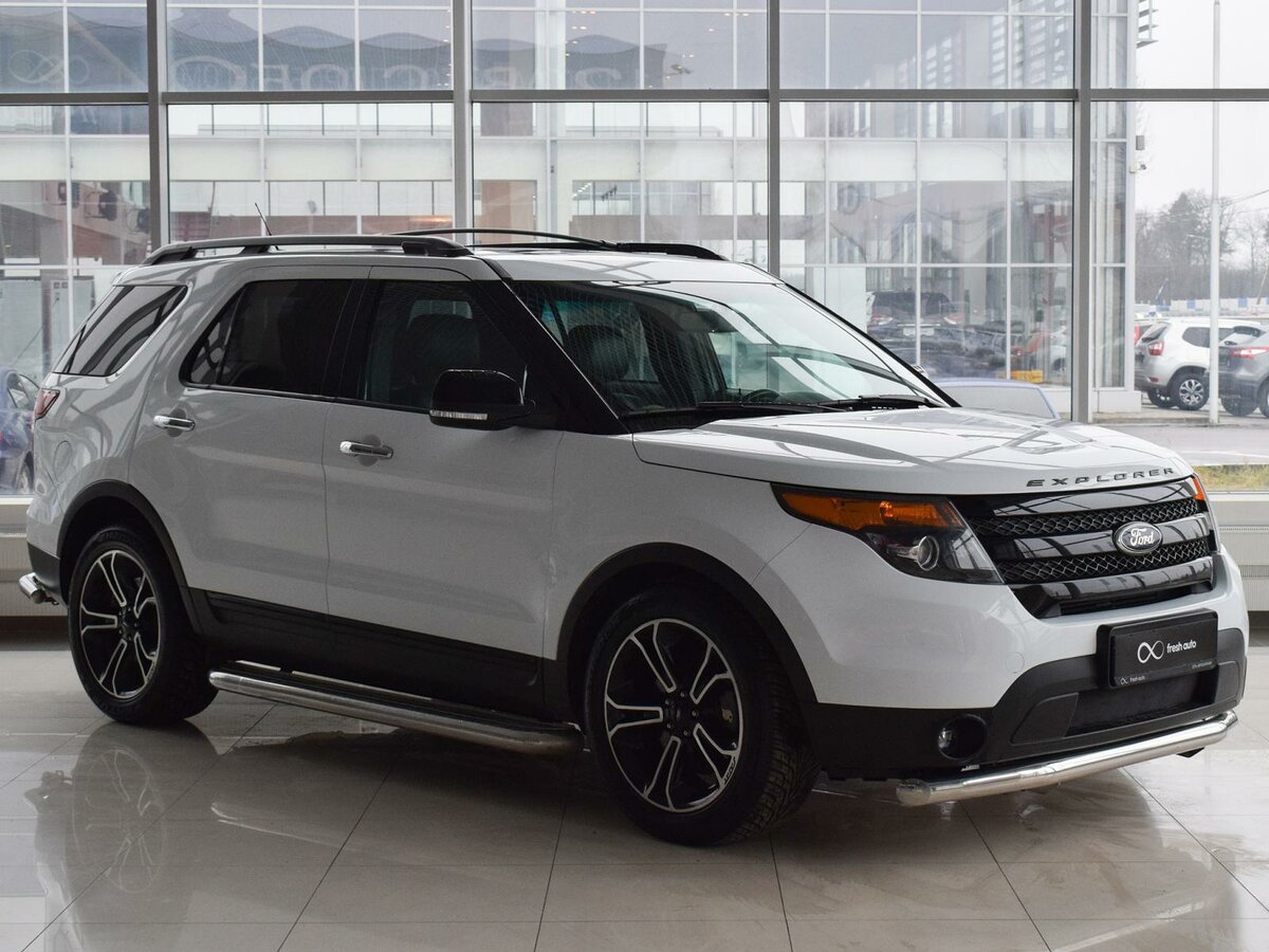 Ford Explorer Sport 5 2013