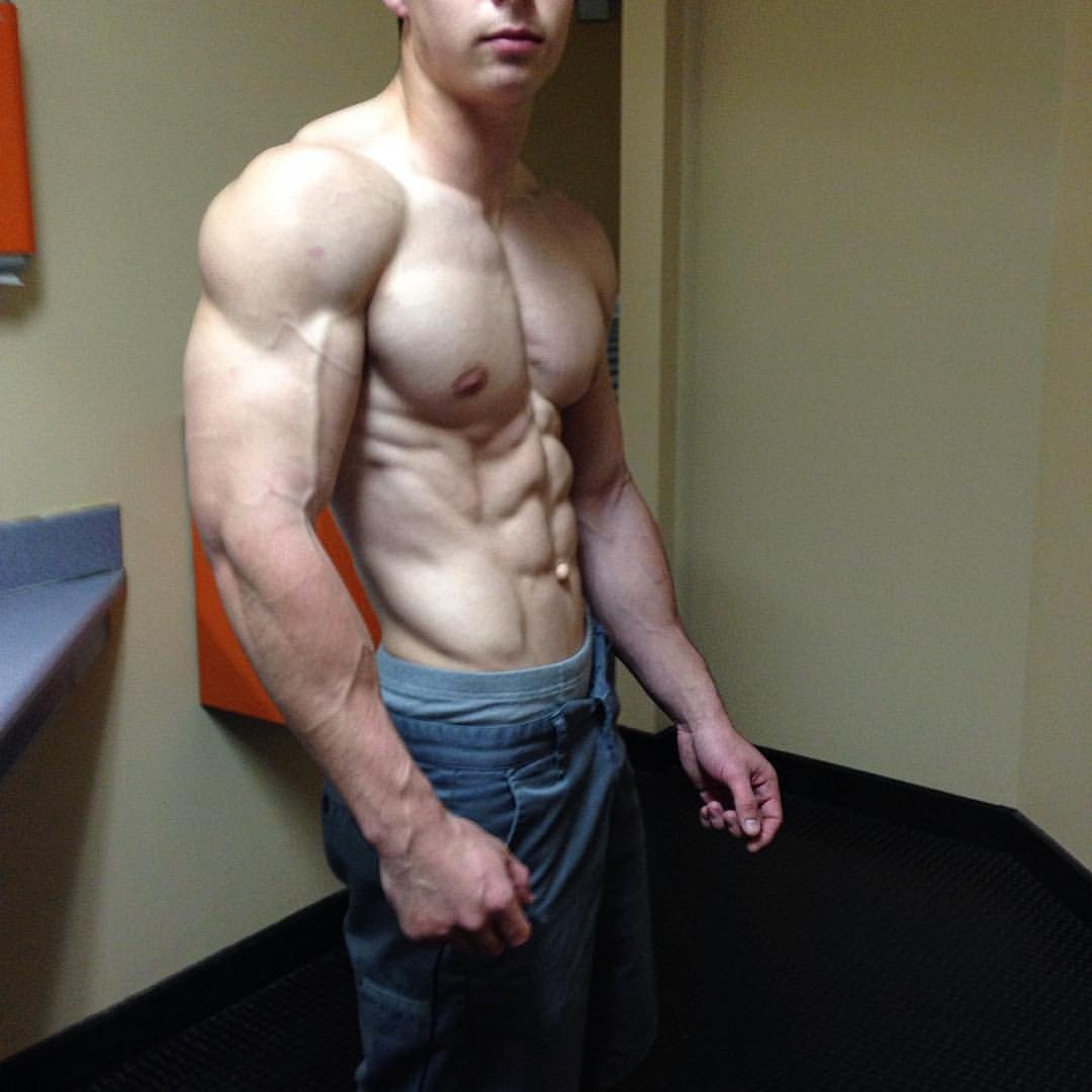 Менс физик Денис Гусев