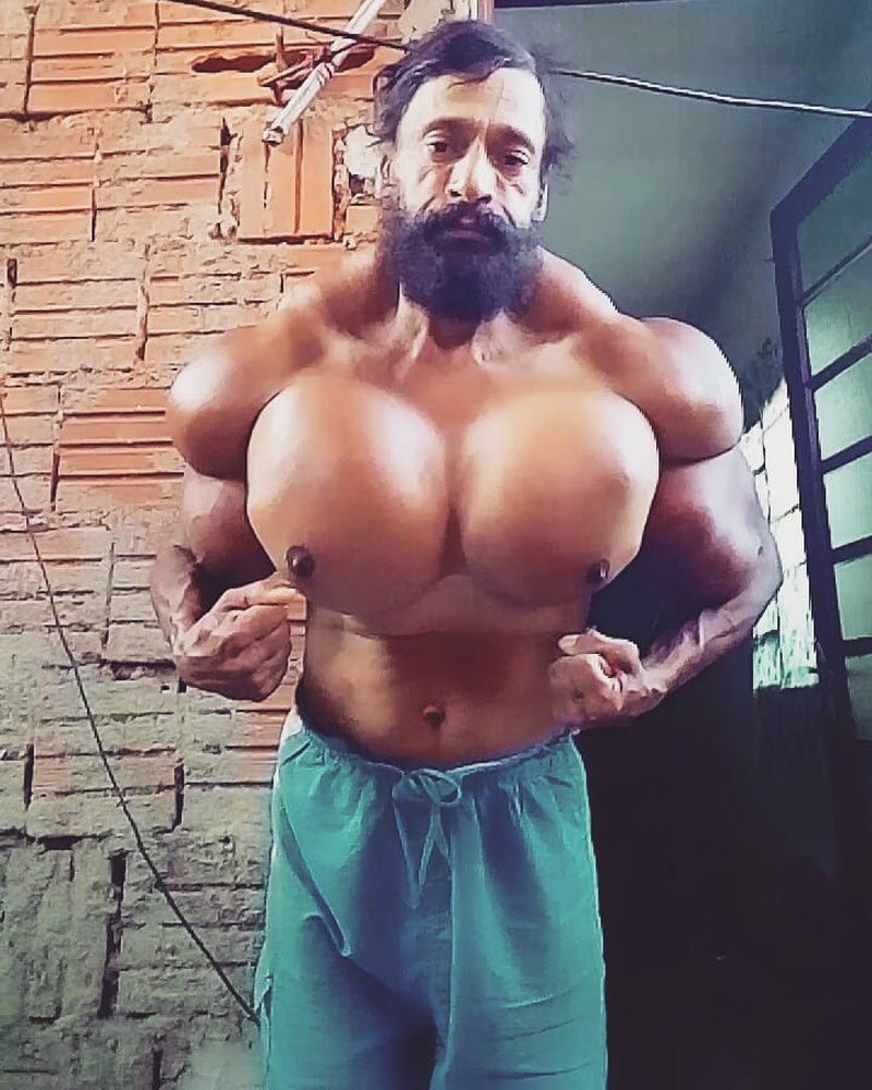 Предплечья бодибилдеров