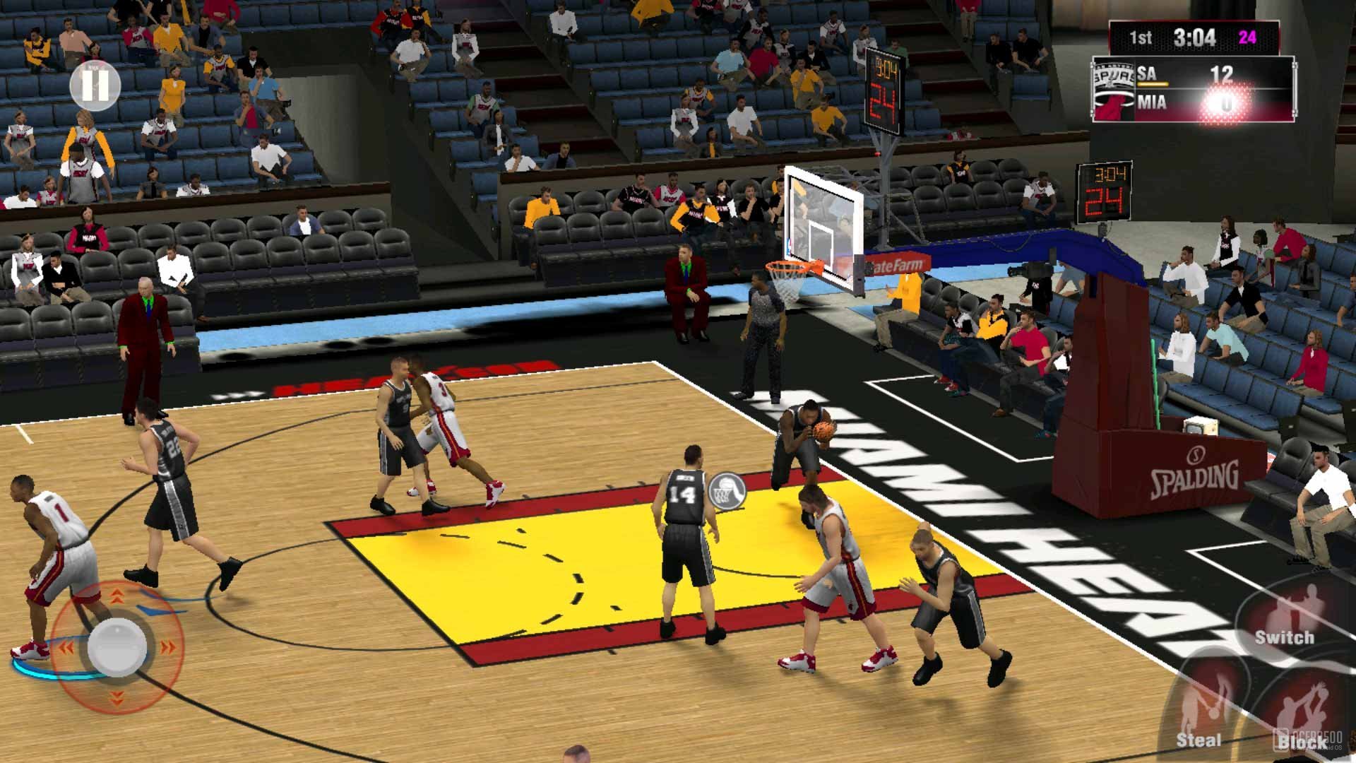 Баскетбол арена игра. Игры на 2 баскетбол. NBA Live взломанная версия. Игры про баскетбол на андроид.