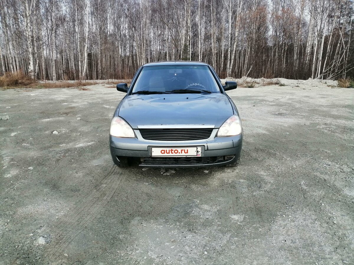 Приора хэтчбек черная 95