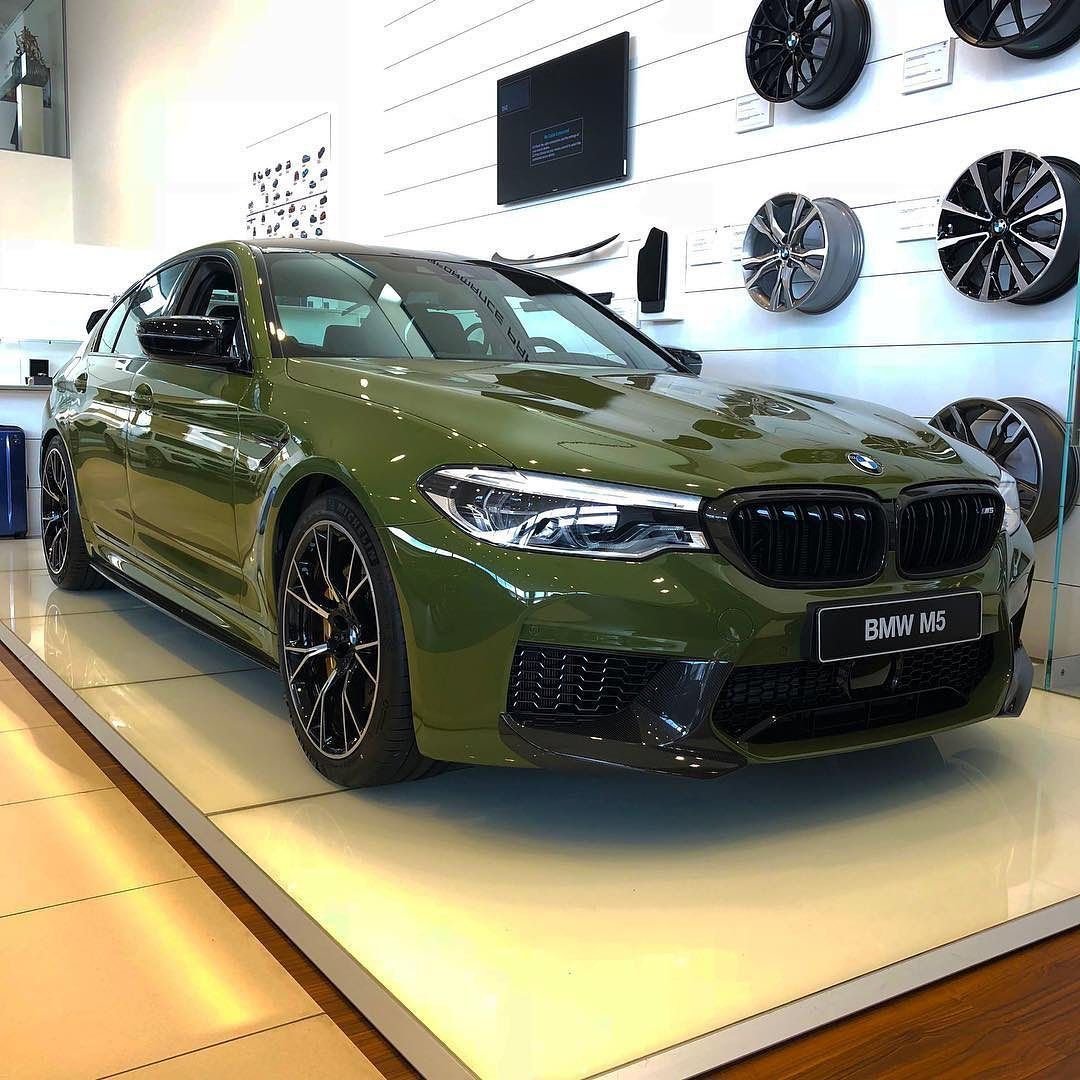 BMW m5 f90 зеленая