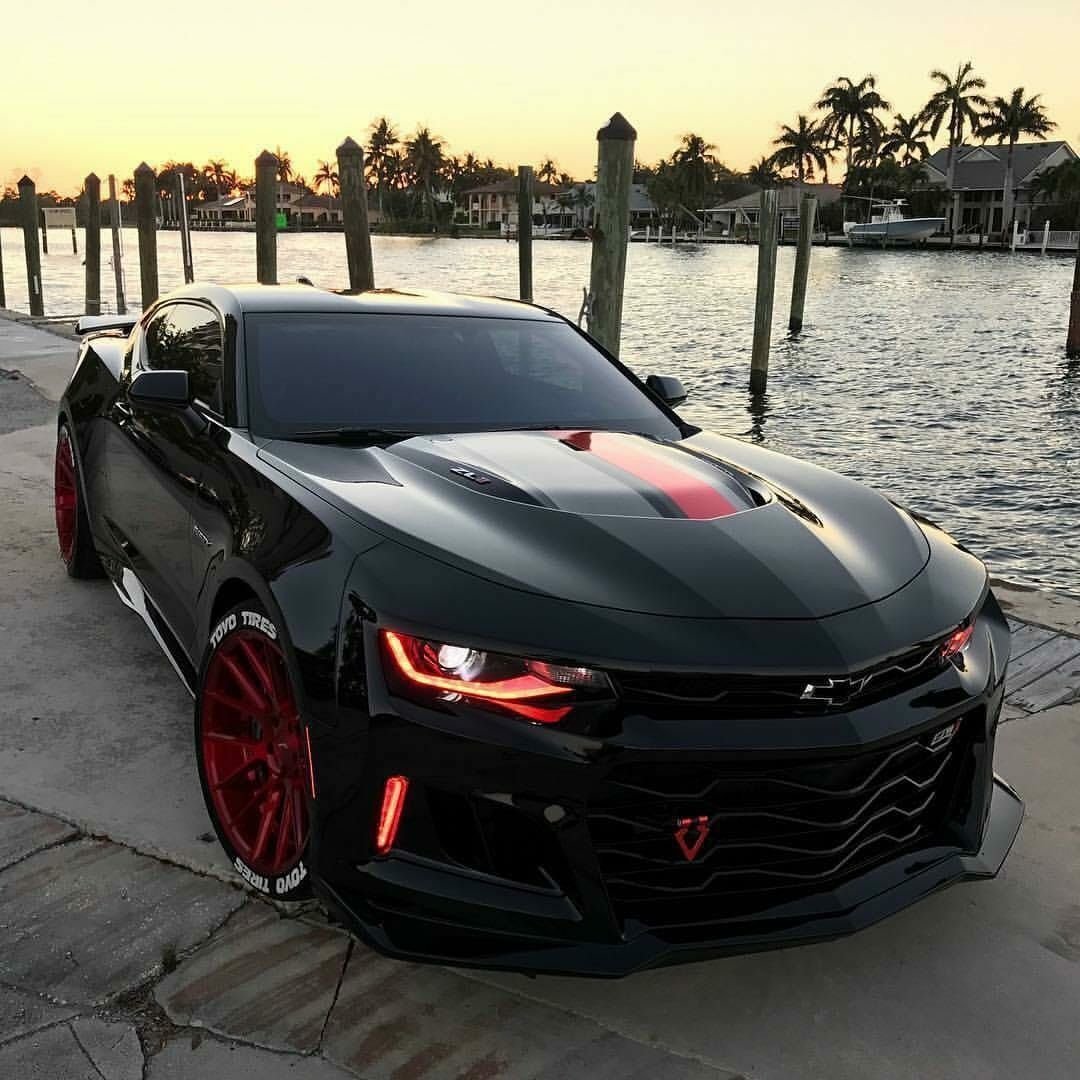 Шевроле Камаро zl1 2019