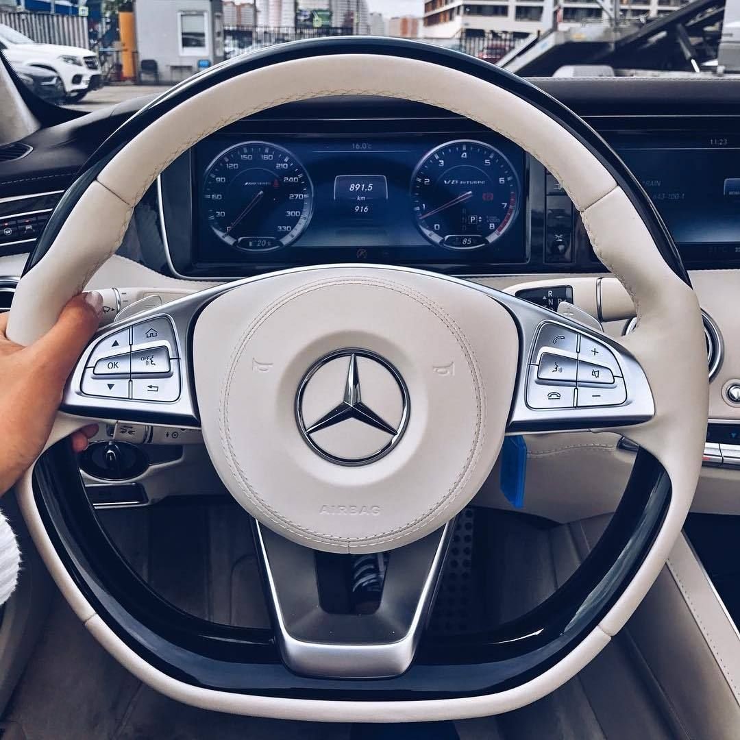 Mercedes Benz Инстаграмм