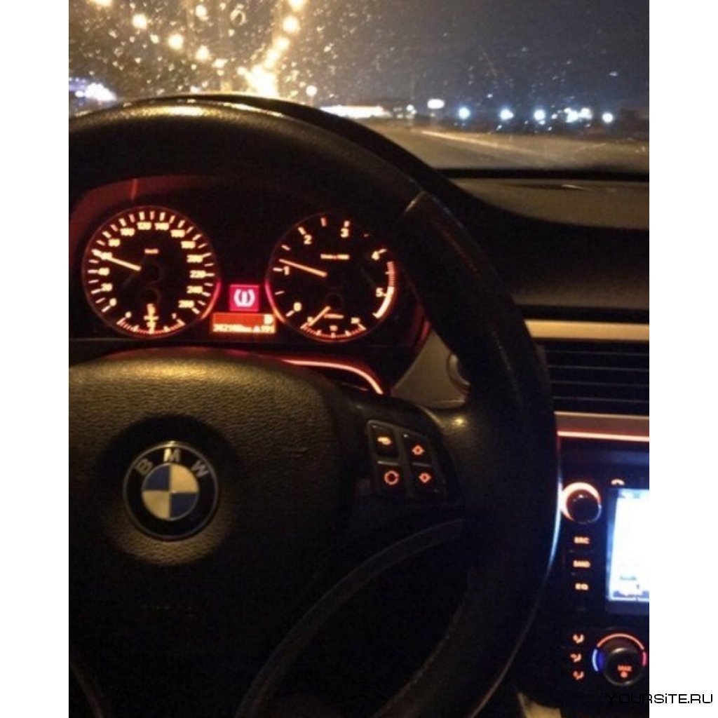 BMW x5 салон ночью