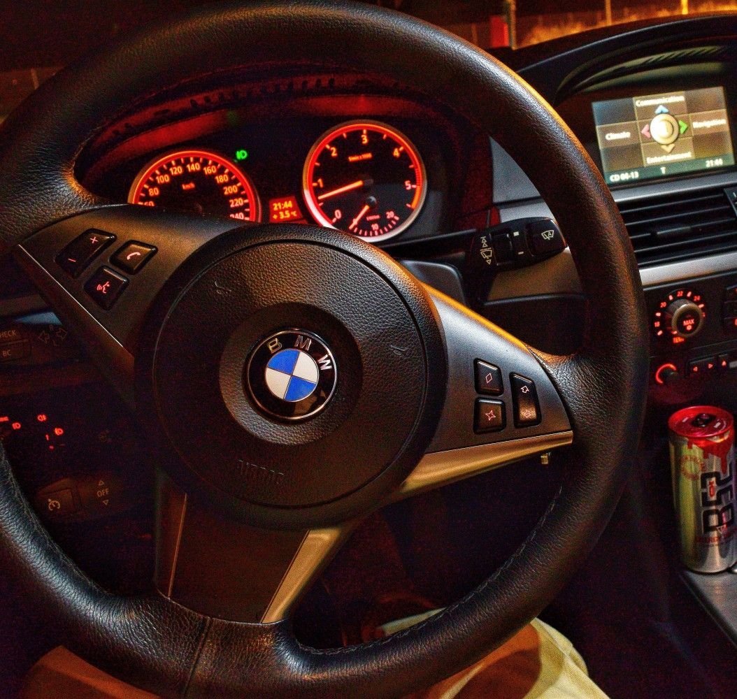 BMW 5 e34 ночь