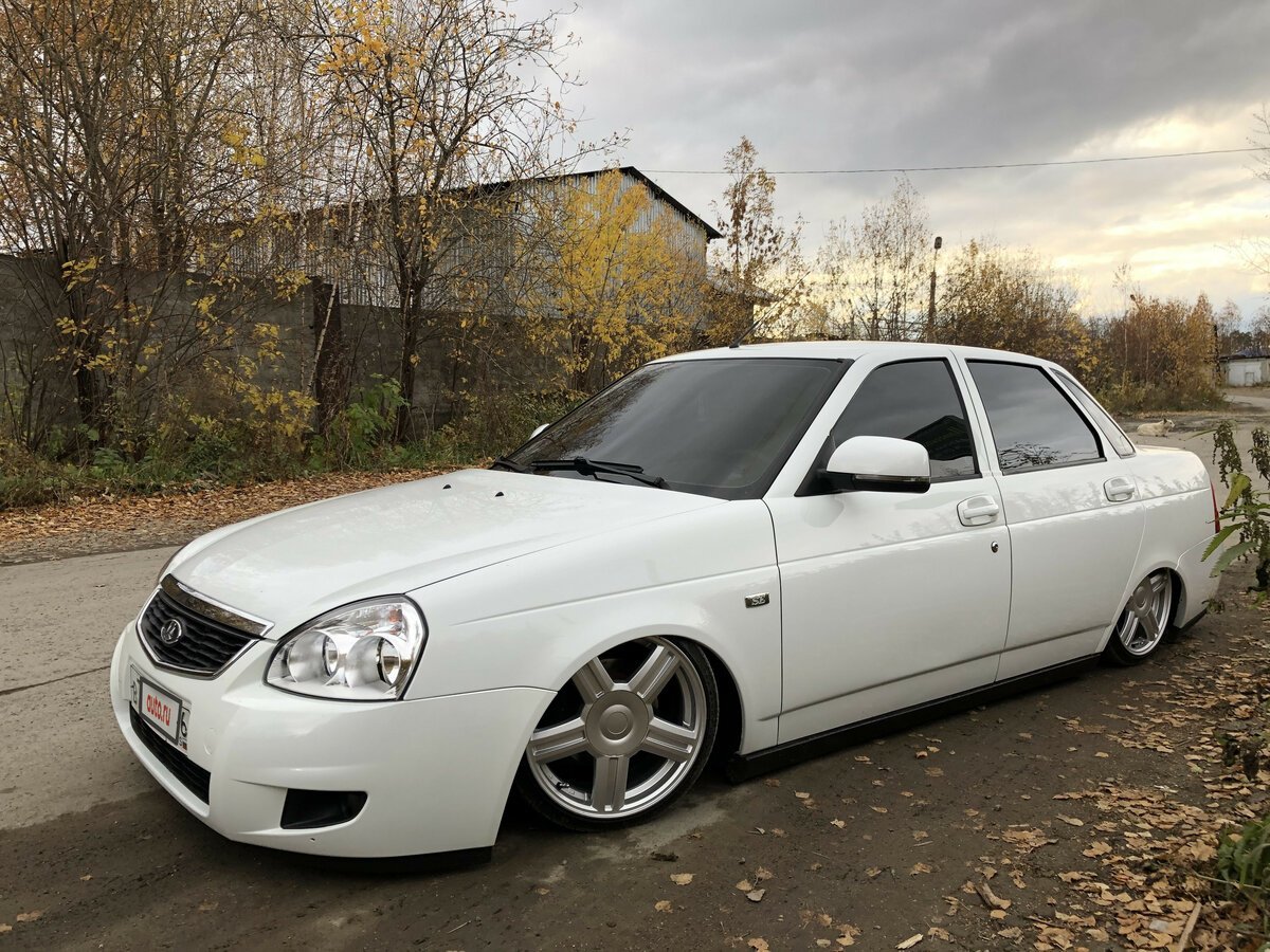 Лада Приора 2 седан черная