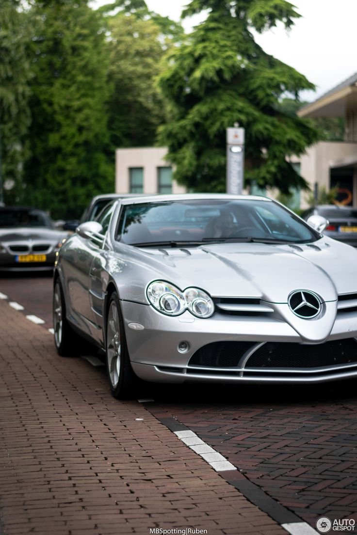 Mercedes-Benz SLR MCLAREN, 2004