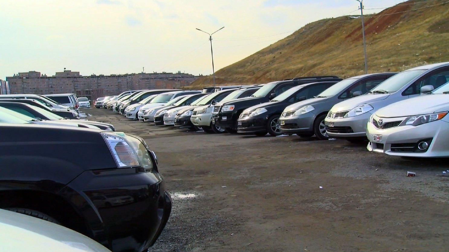 Автомобили в Армении