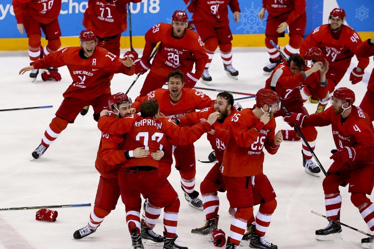 Олимпийские хоккеисты России