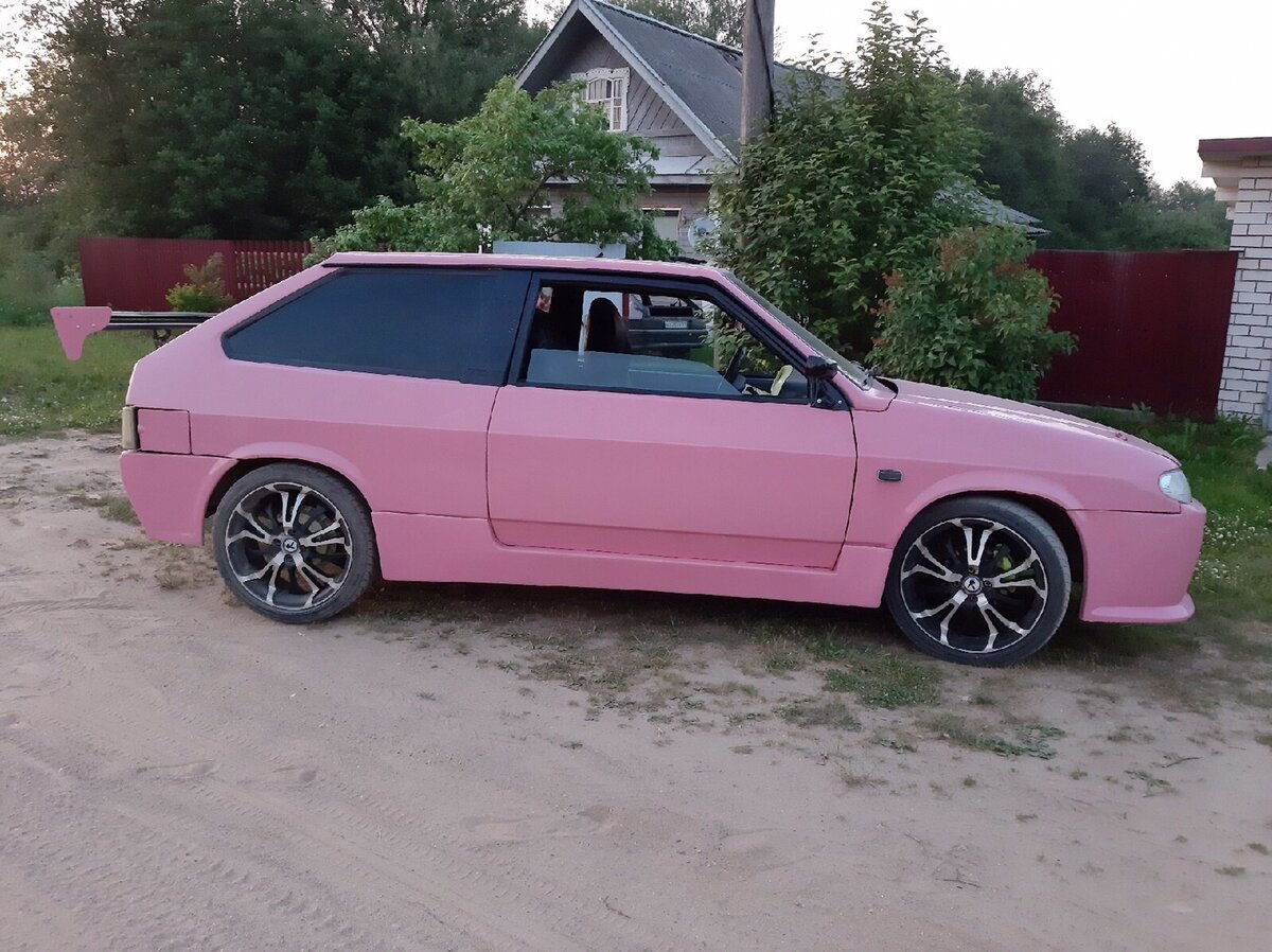 ВАЗ 2108 розовая
