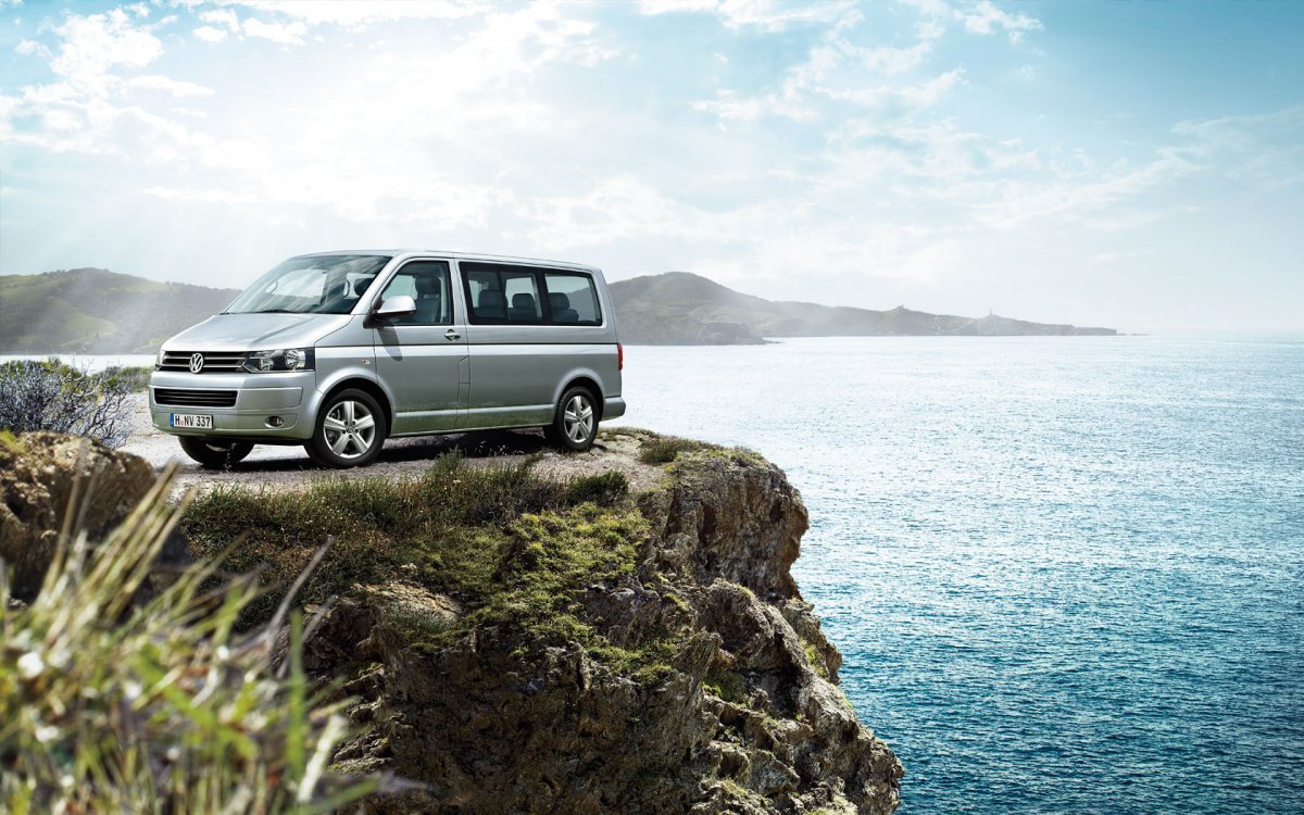 Машина Volkswagen Caravelle t6