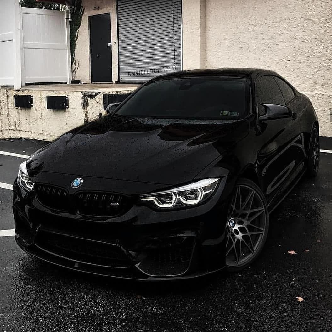 BMW m4 f82 черная матовая