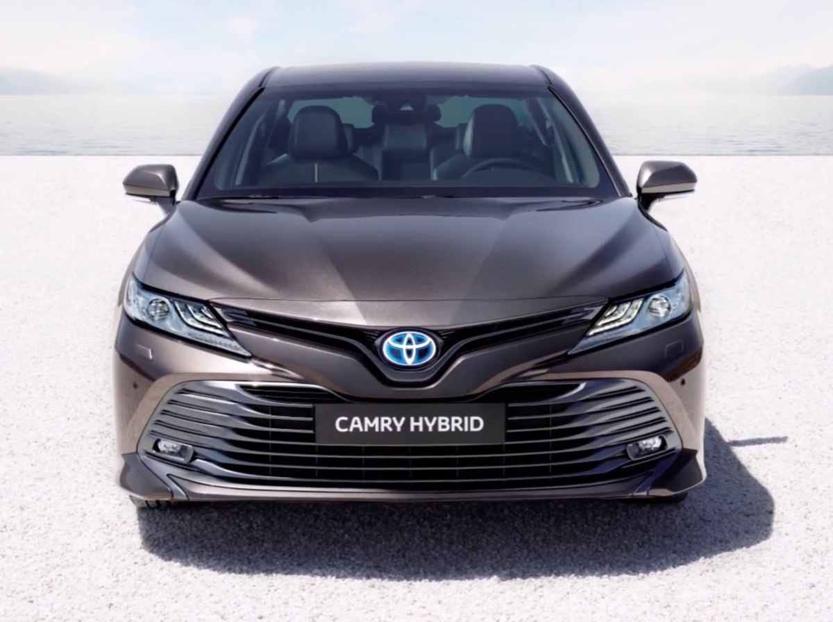 Toyota Camry 2018 Front