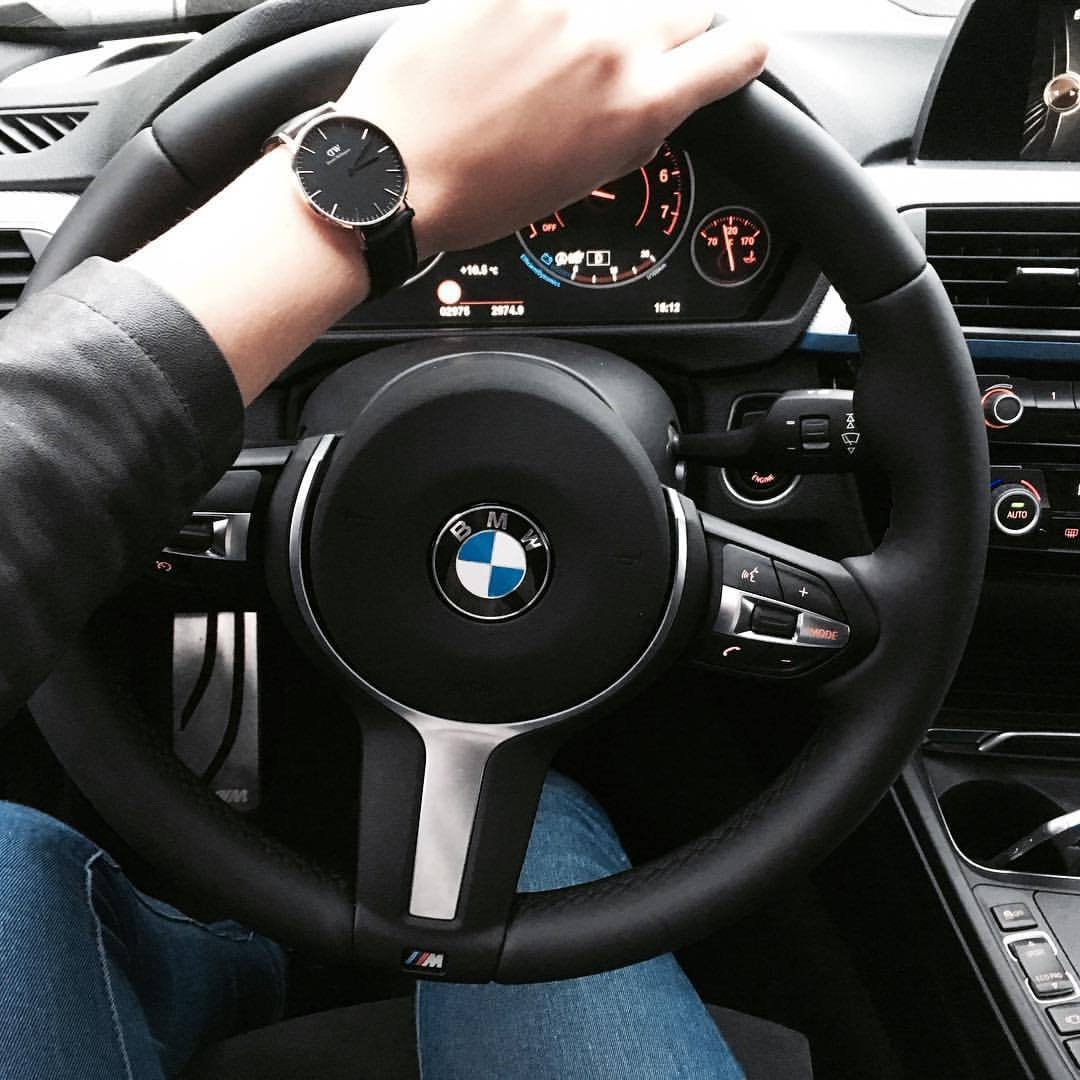 BMW m5 f10 за рулем