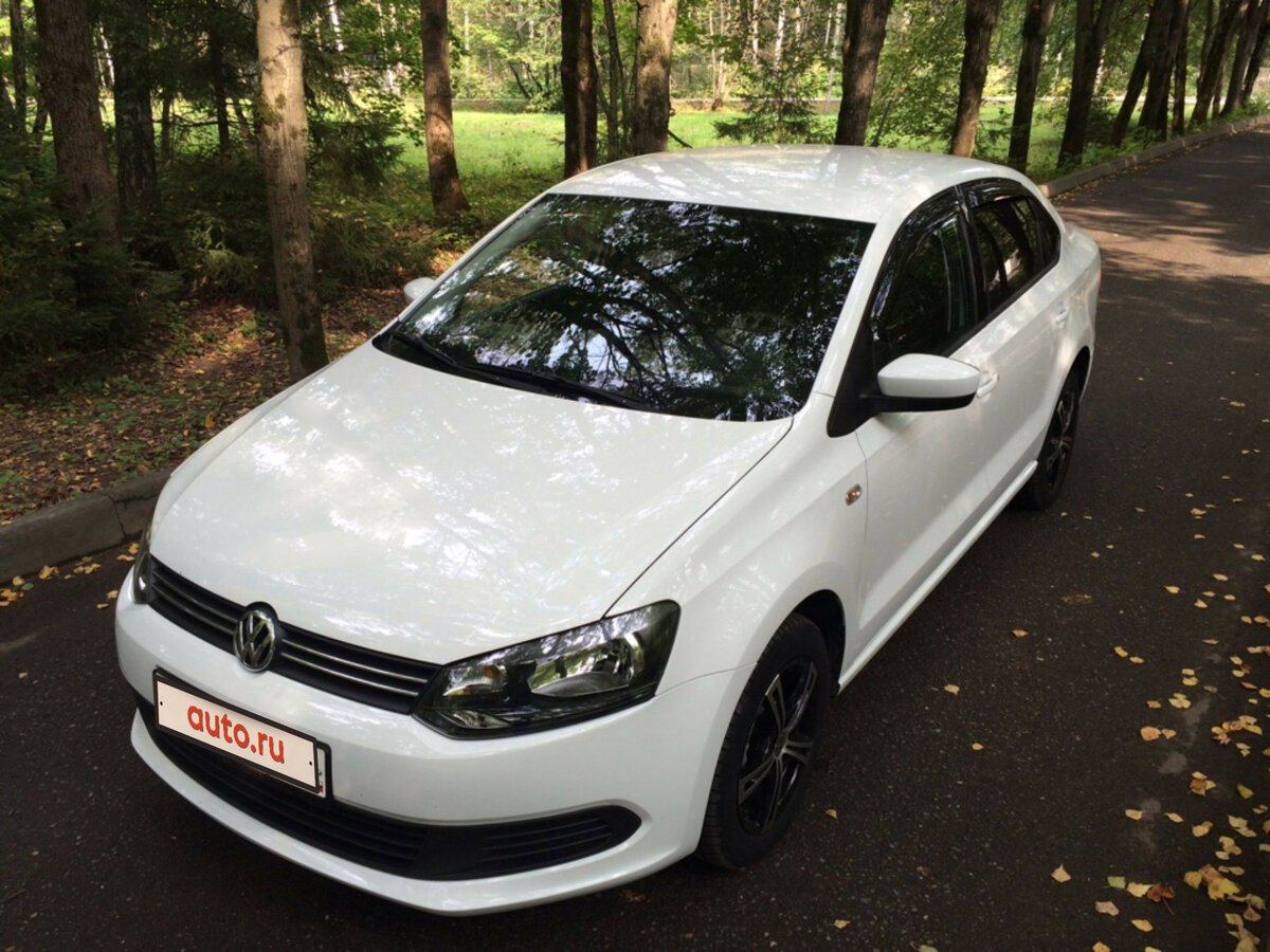 Volkswagen Polo 2014 белый