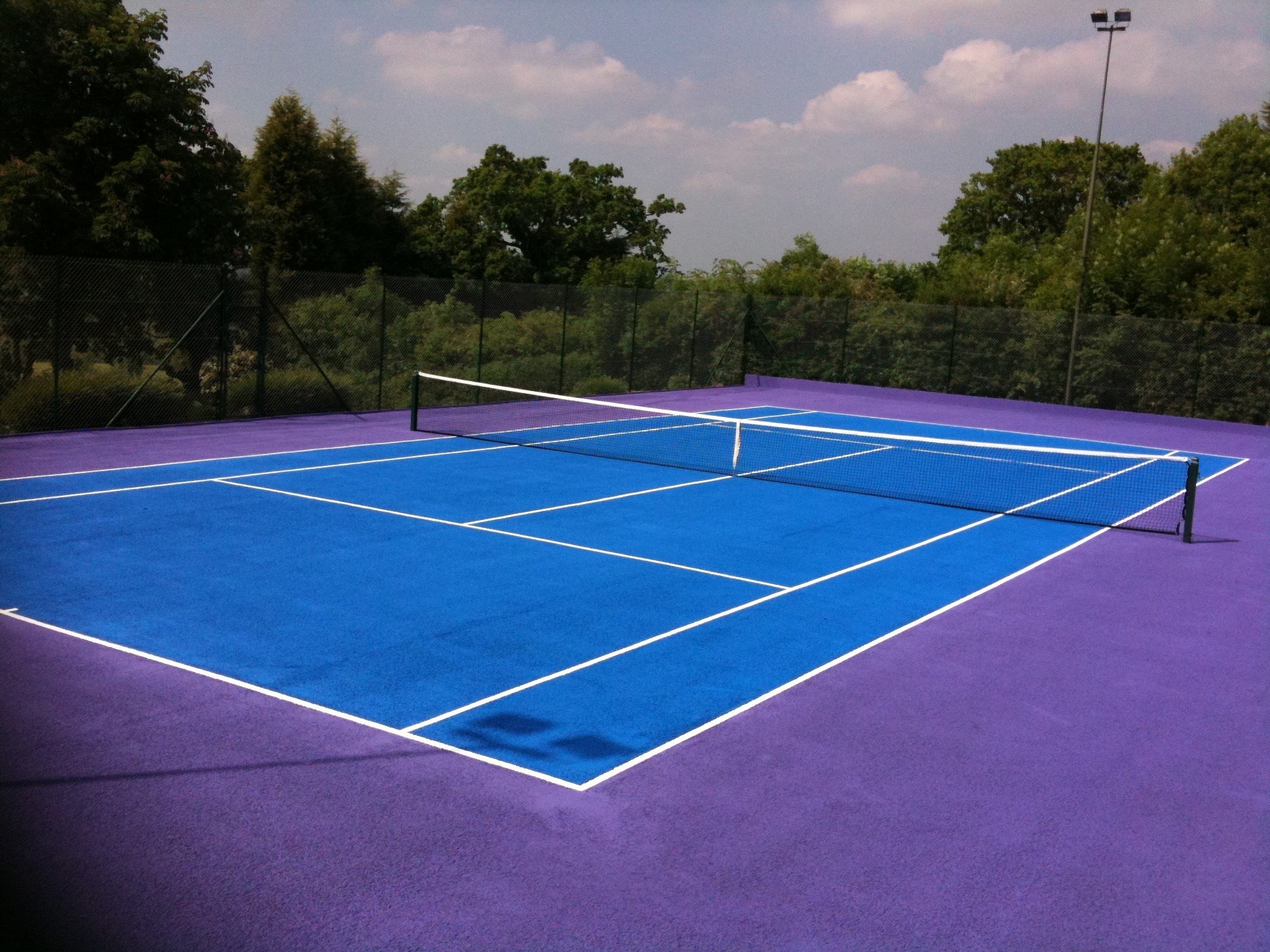 Какое поле теннисный. Теннисный корт. Цвет теннисного корта. Площадка для тенниса. Поле для тенниса.