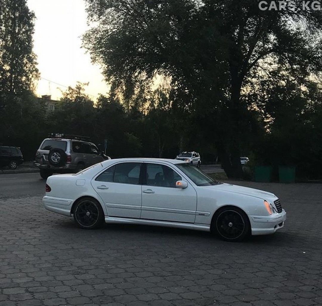 W210 белый жемчуг