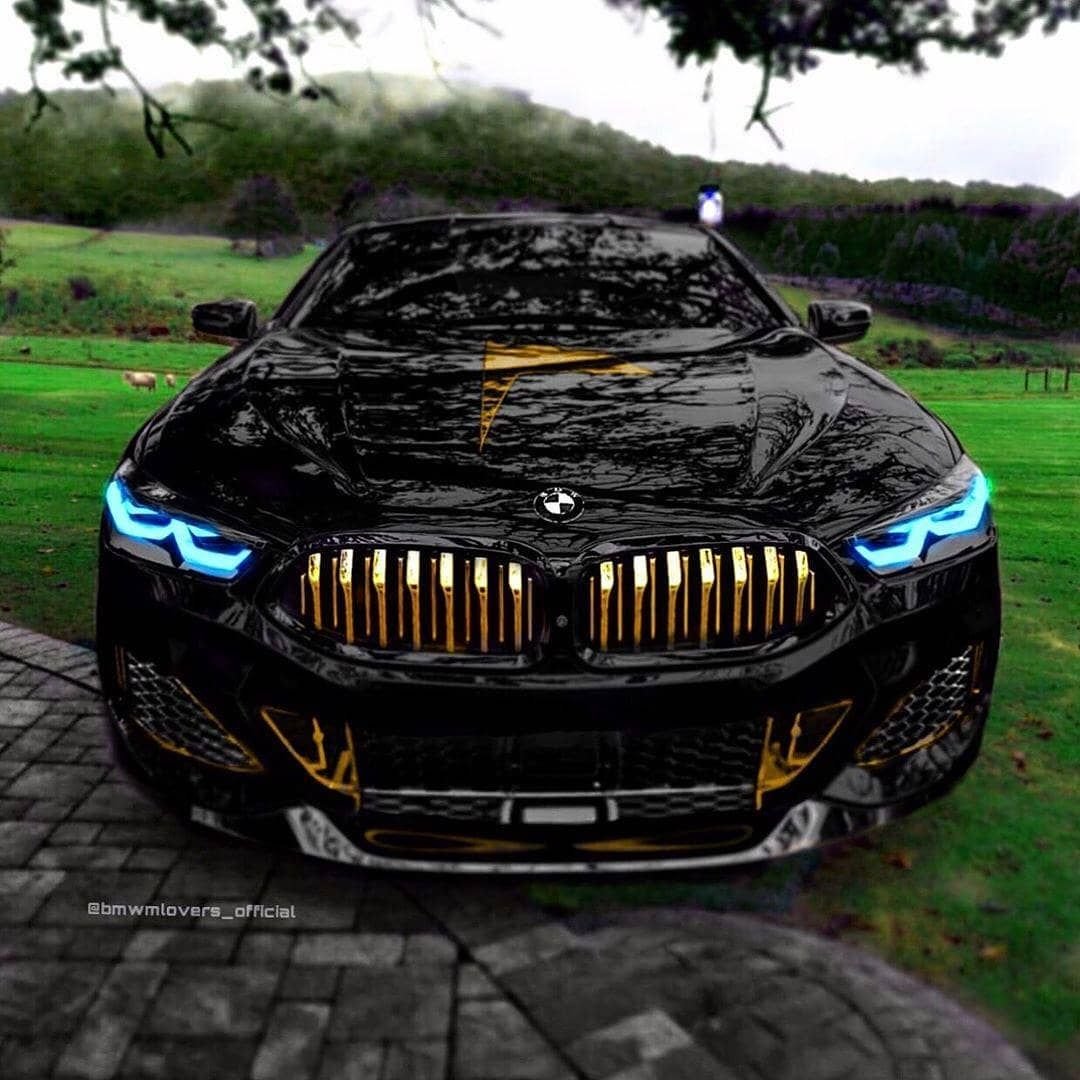 BMW 850 Black