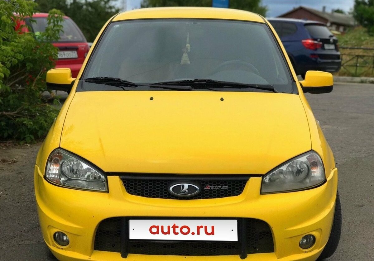Lada Kalina Sport жёлтый