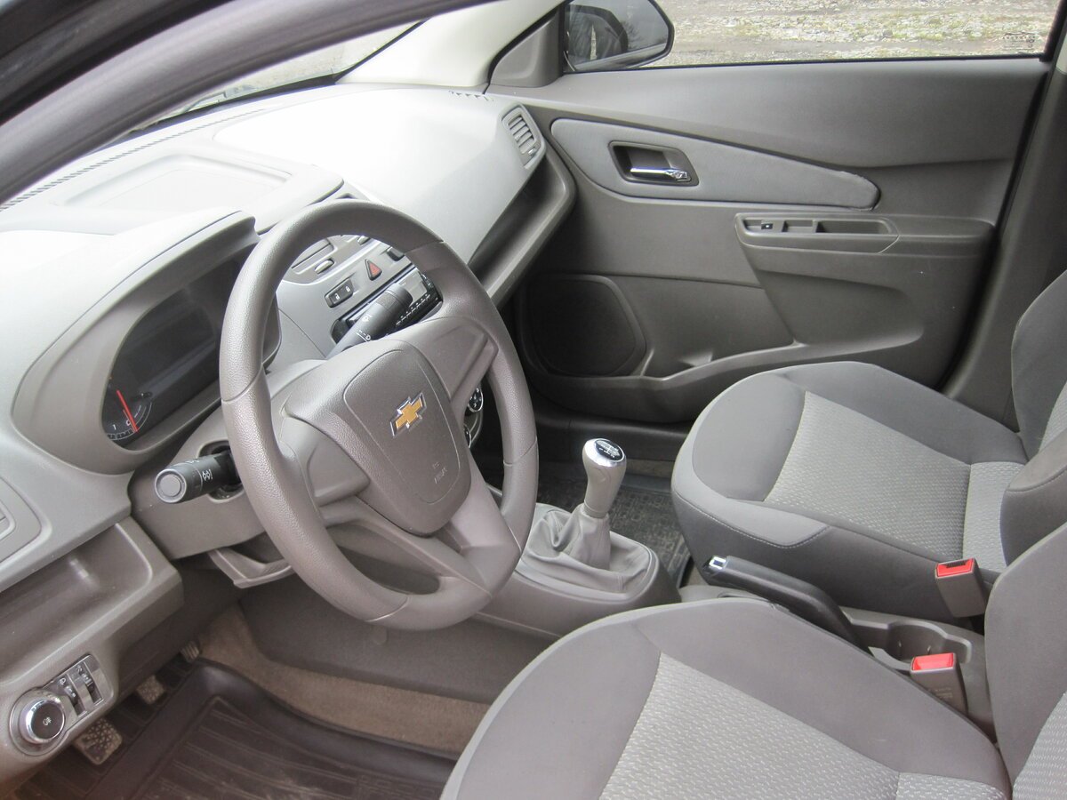 Chevrolet Cobalt 2014 Interior