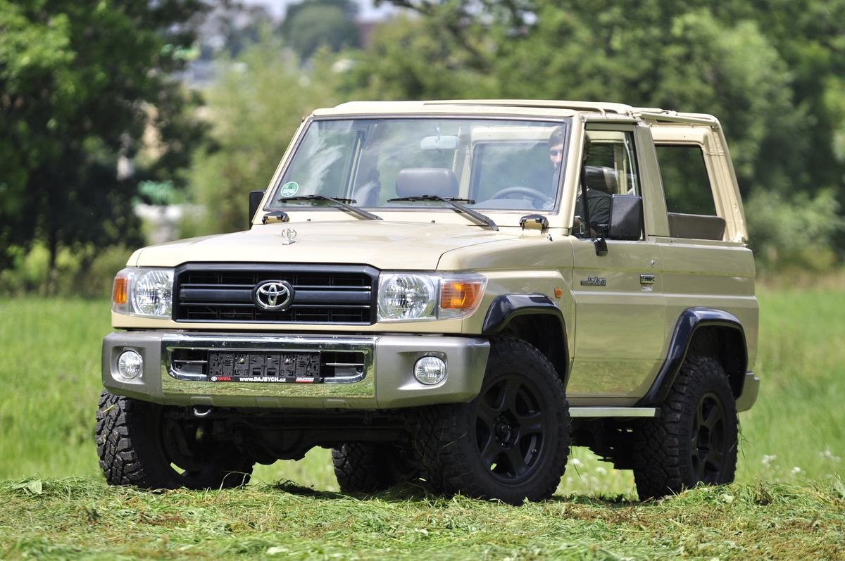 Toyota Land Cruiser Prado 3