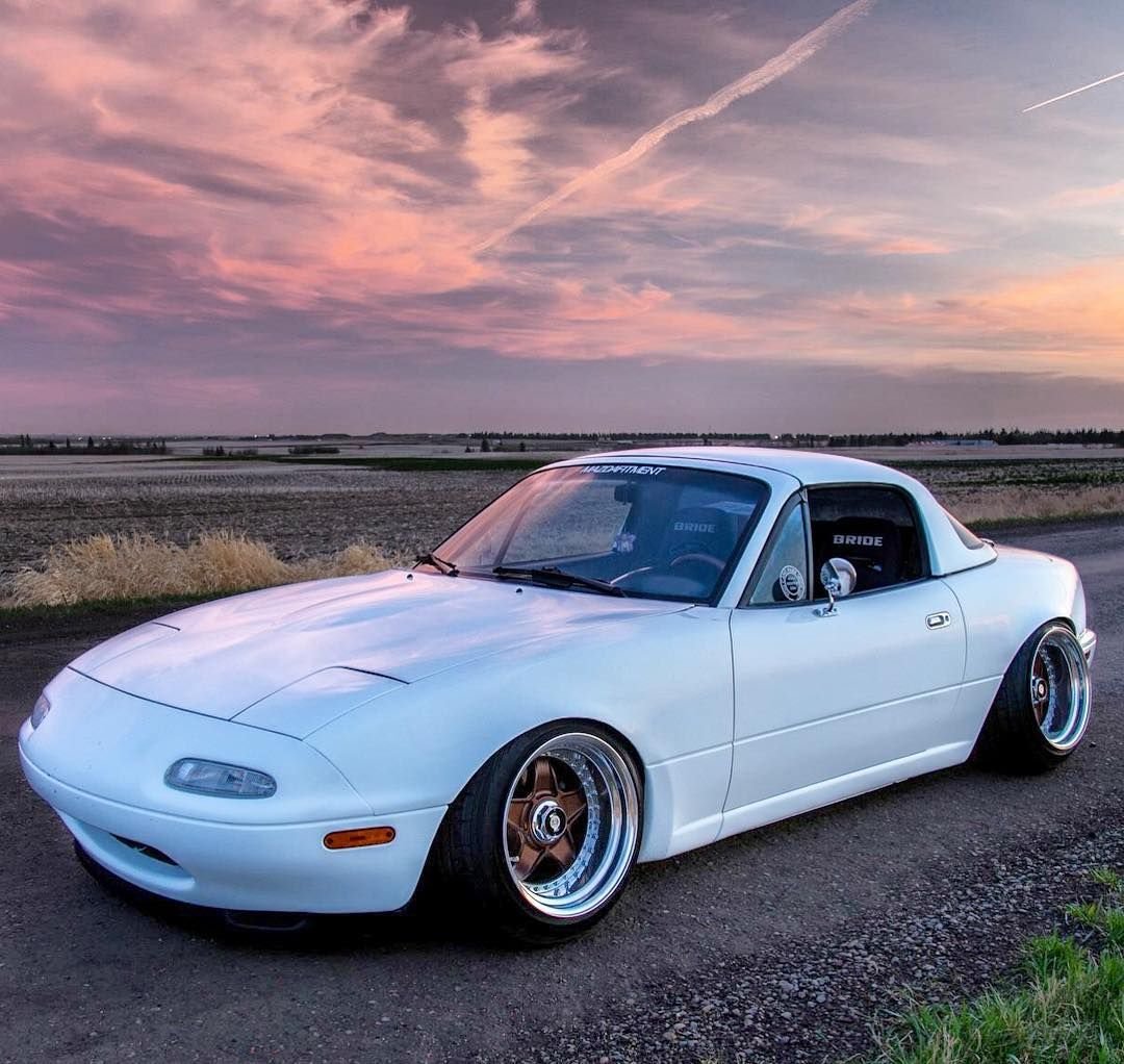 Mazda MX-5 Miata stance