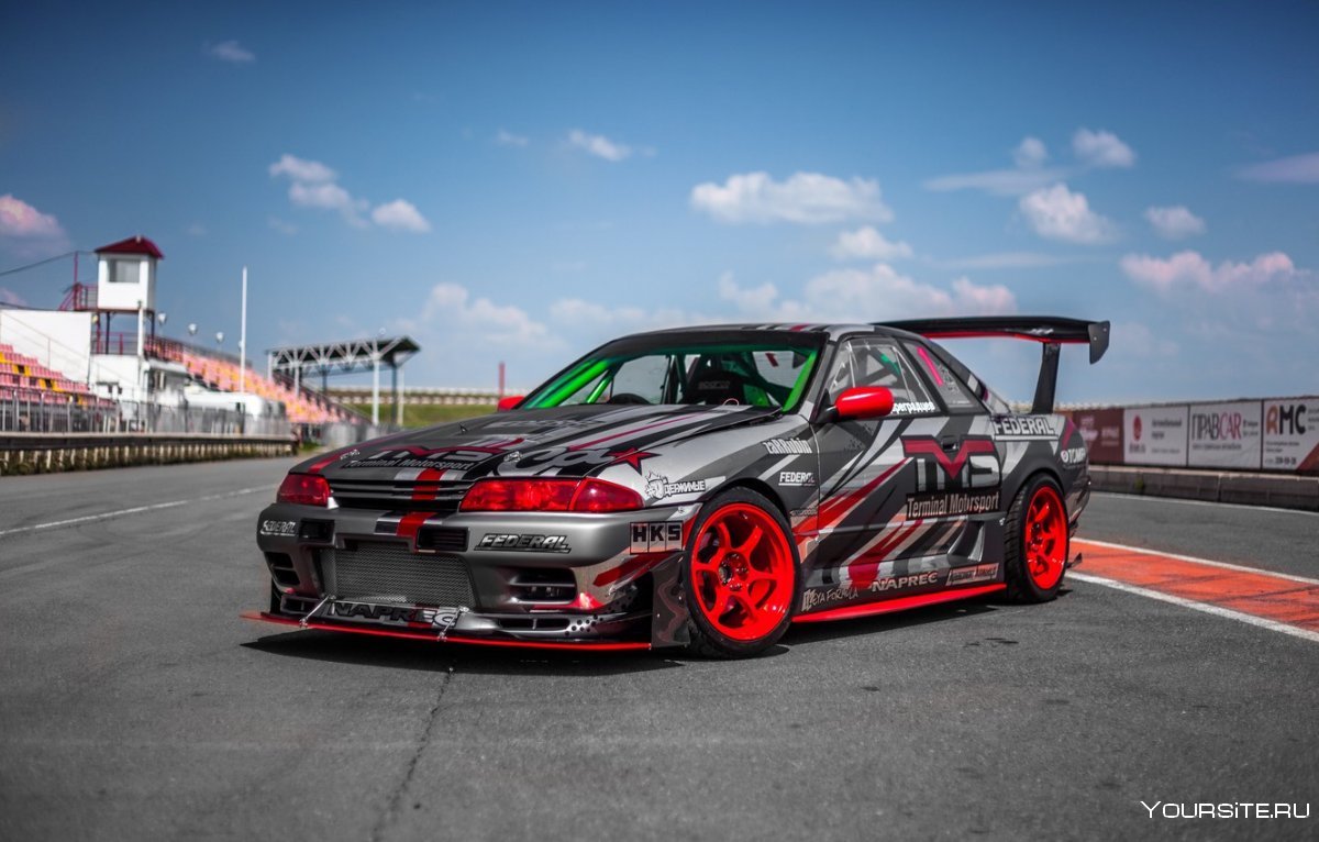 Nissan Skyline GTR r32 дрифт