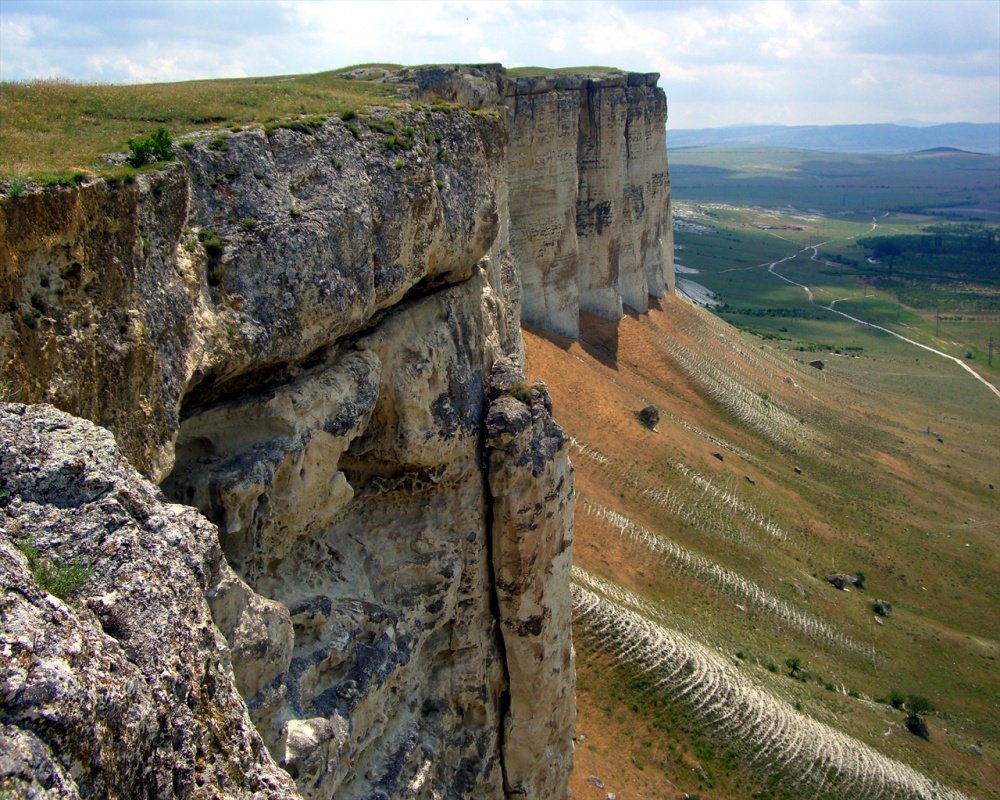 Белая скала Крым