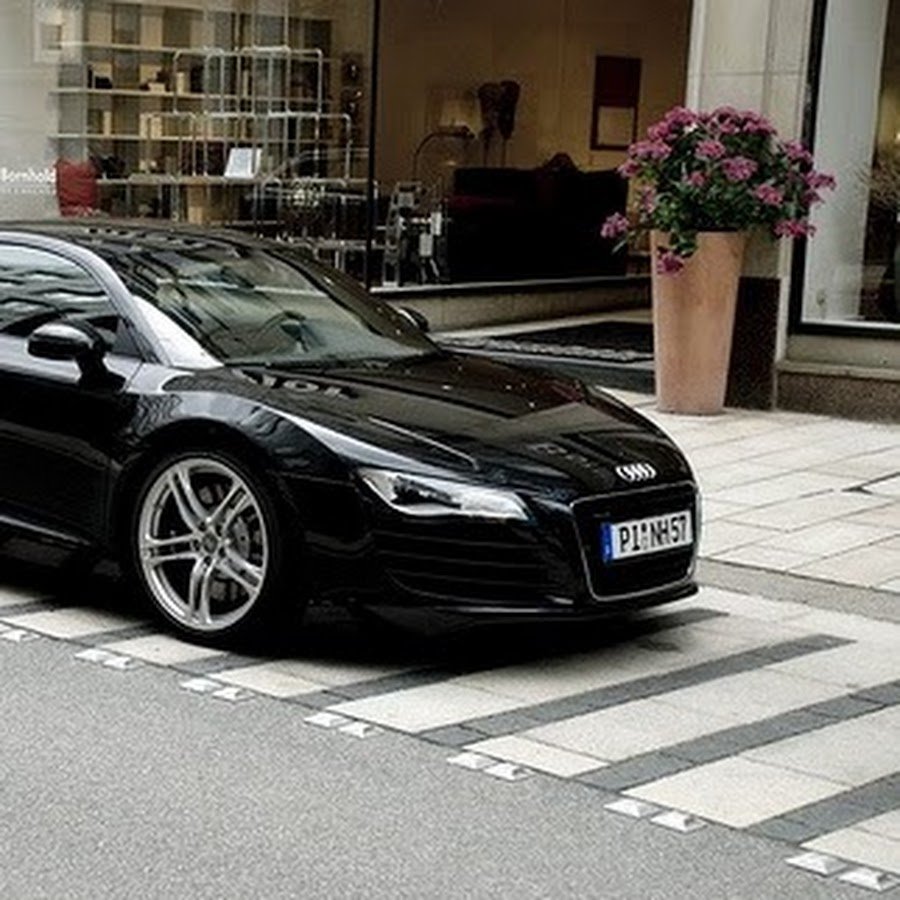 Мерседес р8