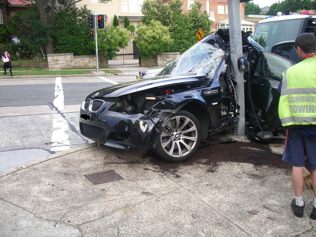 BMW m5 e60 crash