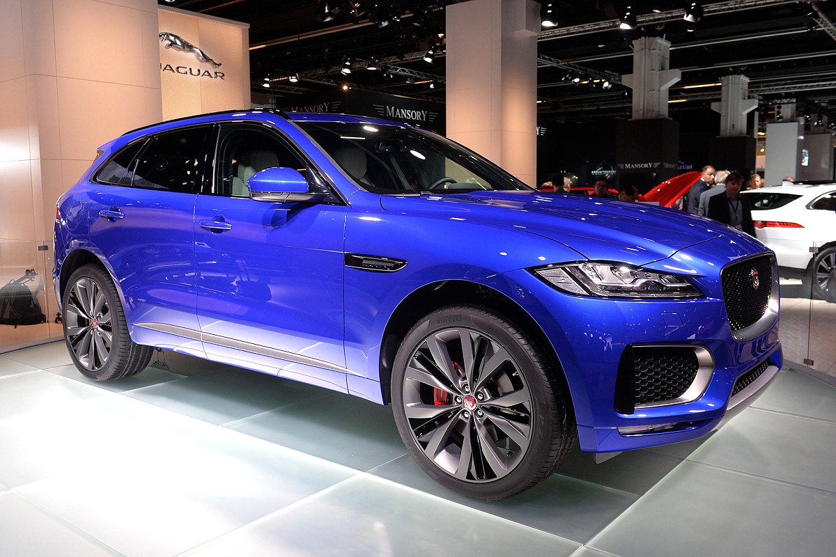 Jaguar c-x17 Concept