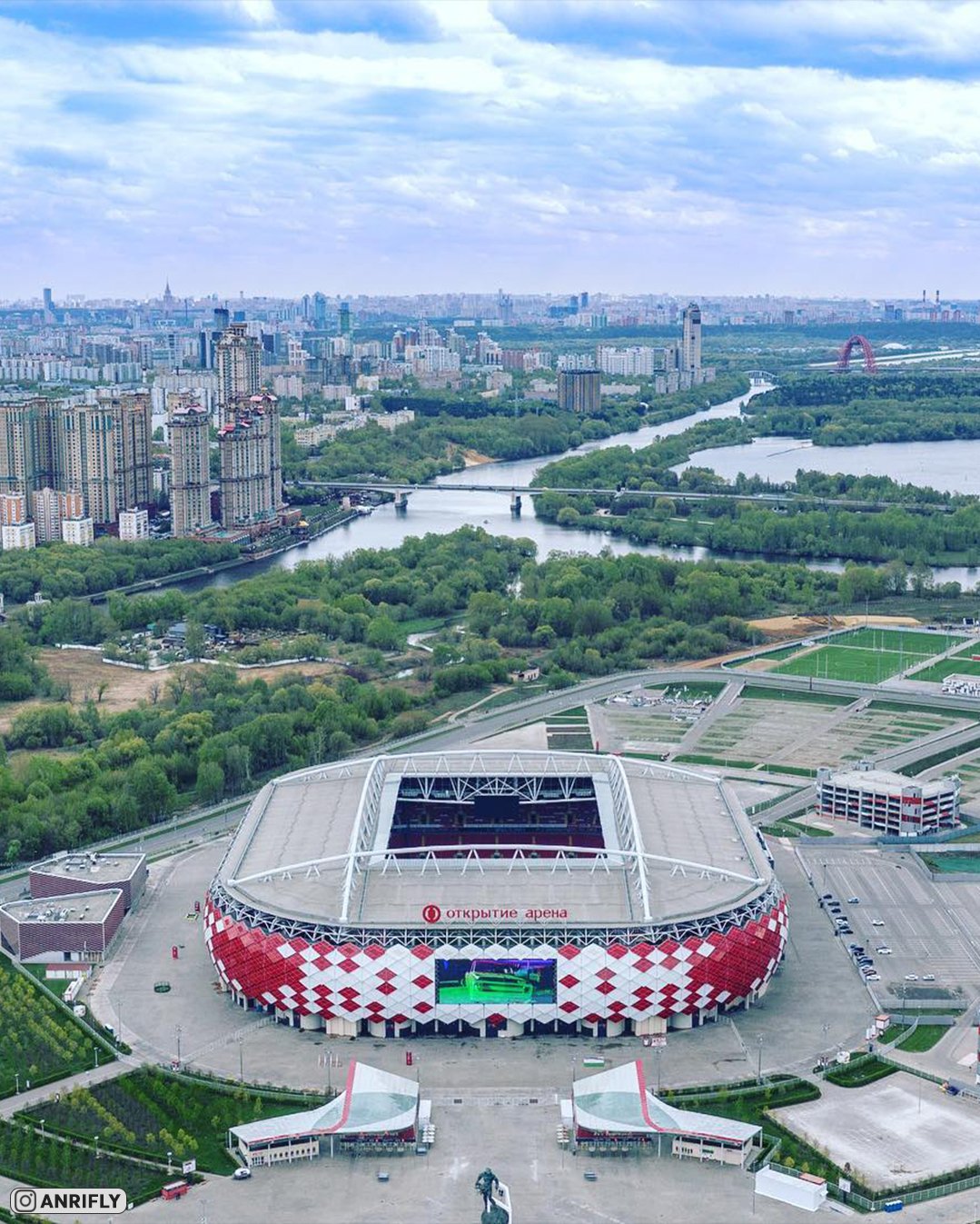 Стадион г москва. Стадион открытие Арена Москва. Стадион в Тушино открытие Арена.
