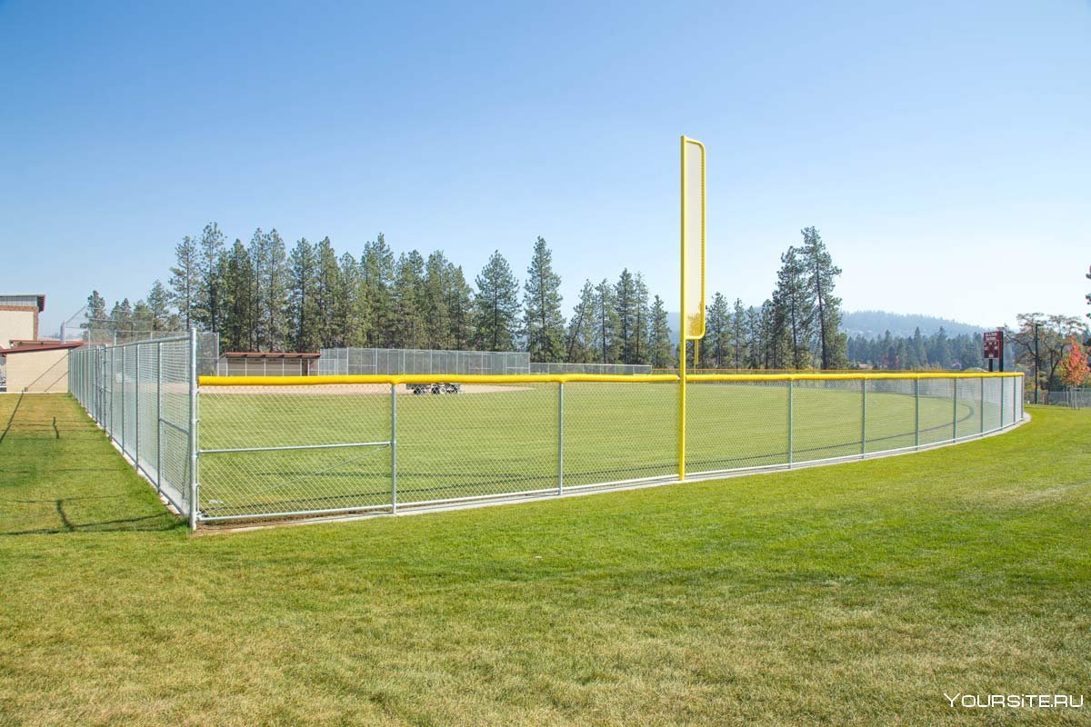 Забор для бейсбола