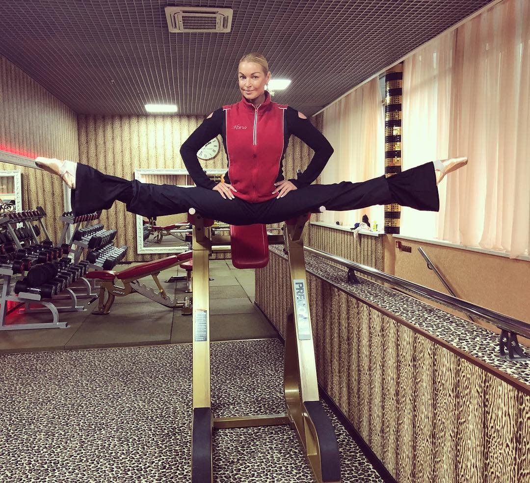 Растяжка на стуле